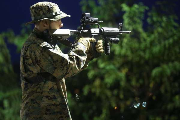 Nova farda torna mais difícil identificação da silhueta do PM em operações diurnas