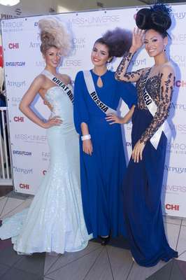 Desde su llegada a Moscú la impactante hermosura de Miss Puerto Rico, Monic Marie Pérez Díaz, ha dado de qué hablar. A sus 24 años de edad es una belleza latina con grandes cualidades y exquisitos atributos para lograr la corona de este 2013.
