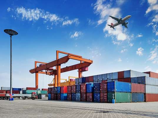Com saldo positivo de US$15 milhões na balança comercial, o valor nas exportações do Brasil superou o das importações