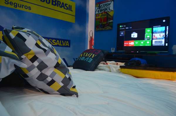 Na segunda-feira, o felizardo foi o programador Edvan Silva, 27 anos, que passou cerca de 48 horas acampado antes de abrirem os portões e foi o primeiro a entrar na Campus Party 2014