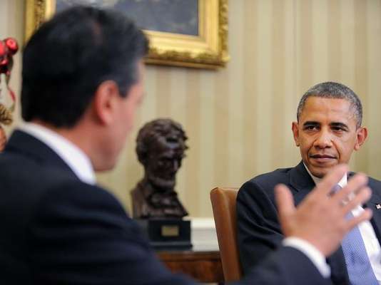 El 27 de noviembre de 2012, cuando Barack Obama recibió a Peña Nieto como presidente Electo, éste le ofreció colaborar para el impulso de una iniciativa de reforma migratoria.