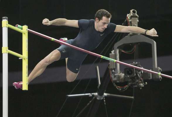 El salto de récord mundial de Lavillenie