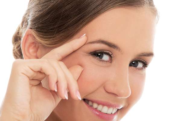 Vilãs da beleza feminina, as rugas e marcas de expressão podem ser eliminadas pela metade com um poderoso aparelho de alta tecnologia japonesa
