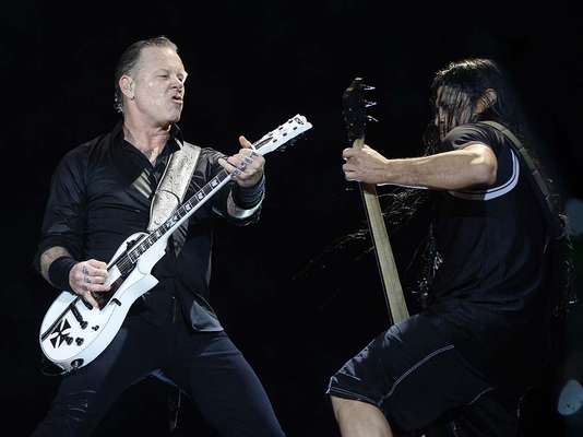 Metallica fez show no Estádio do Morumbi neste sábado (22), em São Paulo, com canções escolhidas por fãs