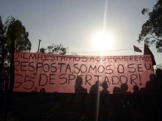 SP - Moradores pedem intervenção do Estado na questão da falta de moradia