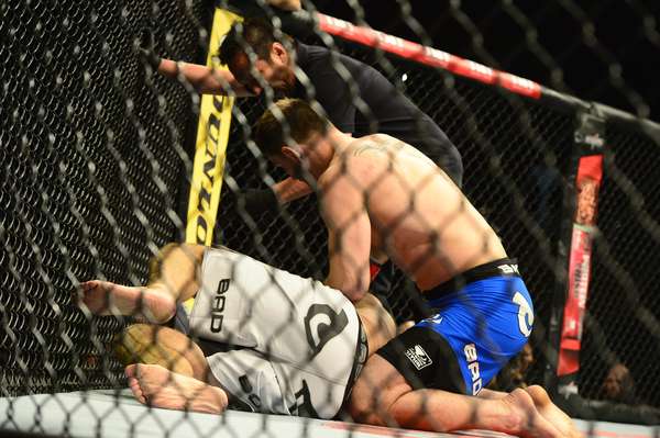 Fábio Maldonado x Stipe Miocic: vitória americana por nocaute no primeiro round