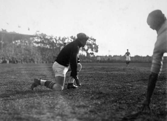 Copa do Mundo de 1930 (Uruguai): Iugoslávia 1 x 2 Brasil