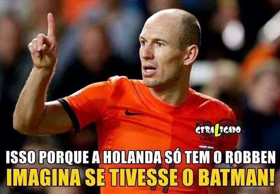 A Seleção Brasileira terminou a participação na Copa do Mundo de 2014 com derrota para a Holanda por 3 a 0, em Brasília, e o consequente quarto lugar no torneio. A nova atuação desastrosa virou motivo de piada nas redes sociais: sobraram ironias para Felipão, Marín, Júlio César e até para Fred, que nem em campo entrou. A imagem do goleiro holandês sentado durante a partida também foi bastante compartilhada. Veja alguns memes do jogo Brasil x Holanda: