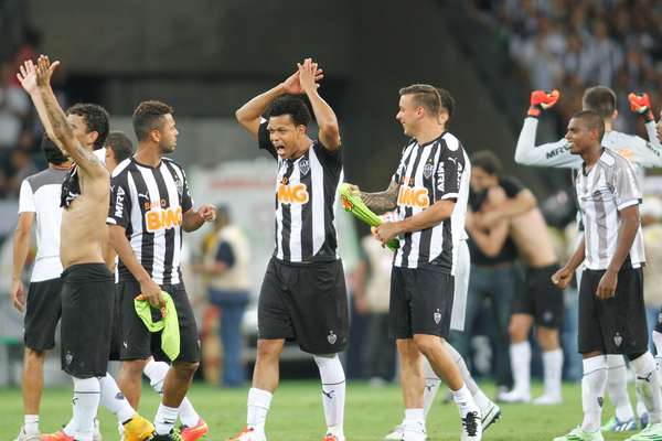 Atlético-MG conseguiu mais um feito na história recente da equipe ao virar sobre Flamengo e repetir "milagre" com vitória por 4 a 1 no Mineirão para garantir vaga na final da Copa do Brasil.