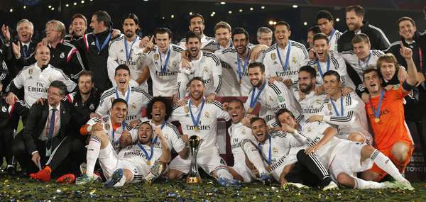 Real Madrid fez festa com título mundial sobre San Lorenzo.