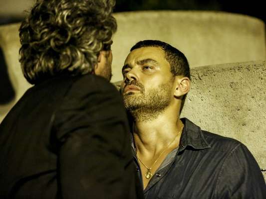No último capítulo de 'Império', o Comendador José Alfredo se vinga de Maurílio