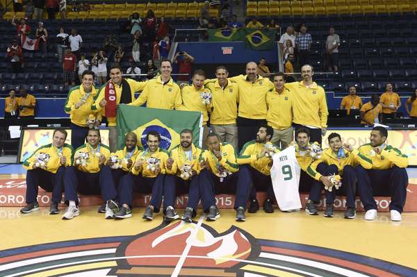 Título do Pan-Americano é o primeiro de Rubén Magnano à frente da Seleção Brasileira