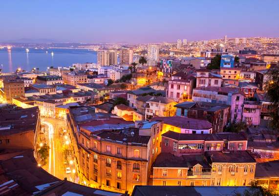 Valparaíso possui diversos morros de onde se tem uma visão privilegiada da cidade