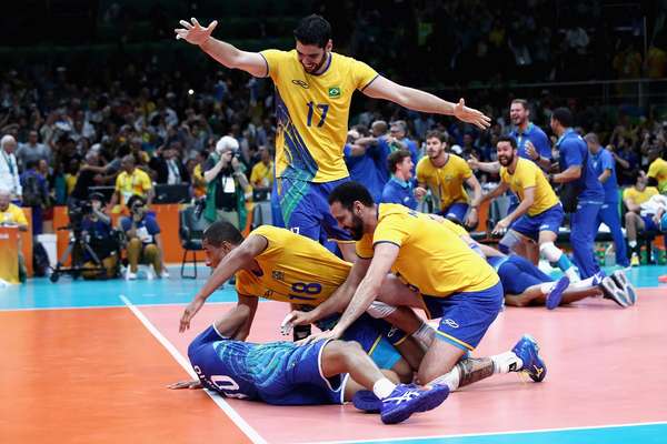 Brasil é ouro no vôlei masculino da Rio 2016