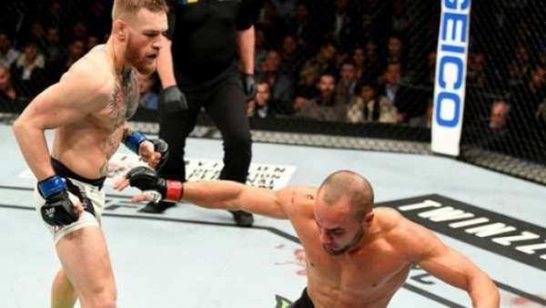 Conor fez história no UFC 205