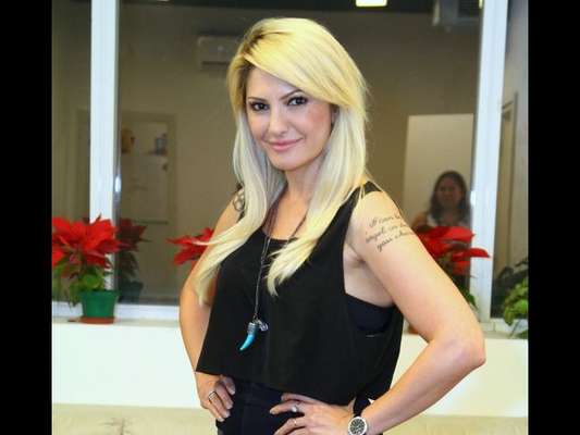 Antonia Fontenelle faz balanço de fim de ano nas redes sociais e conta que perdoou 'alguns chifres', em 31 de dezembro de 2016