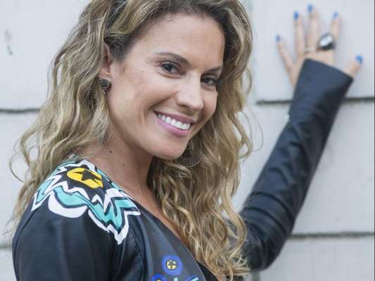 A atriz e apresentadora Maíra Charken não está mais na Rede Globo