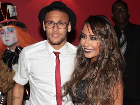 Record nega proposta para irmã de Neymar, Rafaella Santos, para ir para 'A Fazenda 9': 'Sequer cogitou'