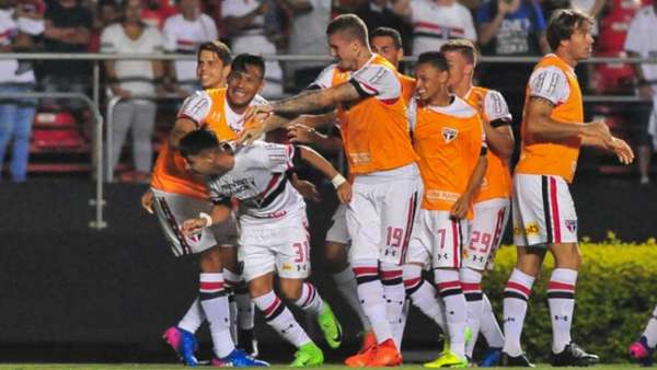 São Paulo venceu o ABC no Morumbi por 3 a 1 e pode perder por um gol de diferença para se classificar