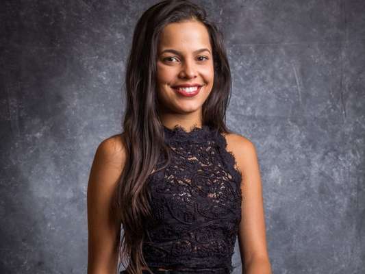 'Vídeo': Mayla defende atitudes da irmã Emilly no 'BBB17': 'Ela não é a gêmea má desta história'