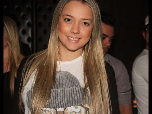Carol Dantas, ex-namorada de Neymar, assume relação com chef João Alcântara: 'Melhor junto'