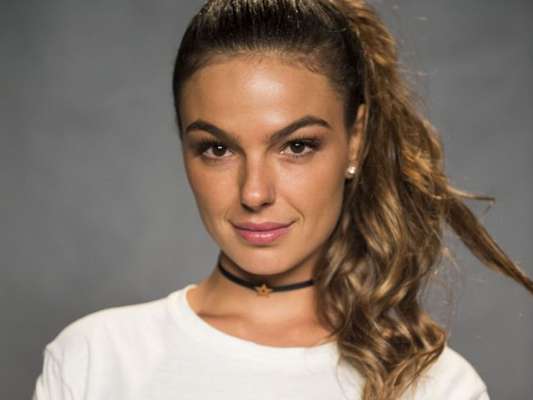Isis Valverde na novela 'A Força do Querer'