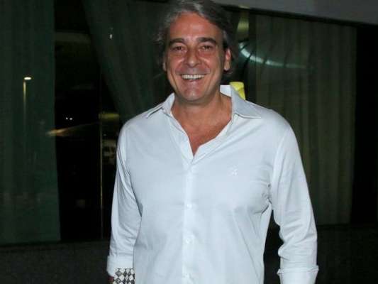 Alexandre Borges se submeterá a uma cirurgia, em abril, por causa de um problema no quadril