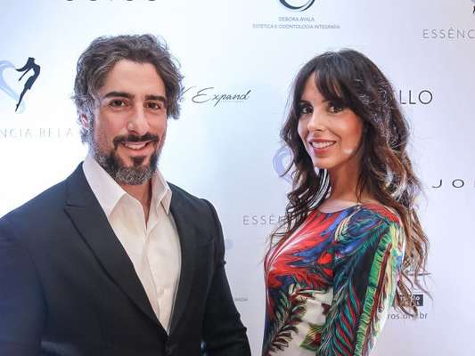 Marcos Mion renova votos do casamento com Suzana Gullo: '12 anos é só o começo!'