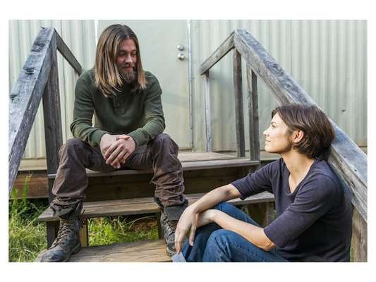 Jesus (Tom Payne) sai do armário no episódio do último domingo (19) de "The Walking Dead"