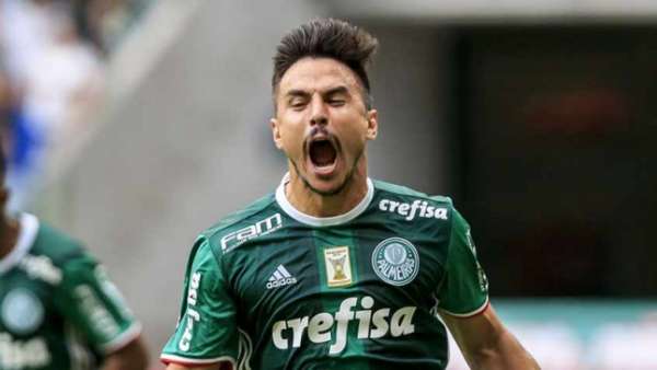Decisivo e polivalente, Willian mira titularidade no Palmeiras