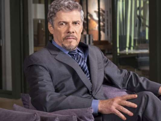 José Mayer teve suas cenas cortadas da reprise da novela 'Senhora do Destino' após ser acusado de assédio sexual pela figurinista Su Tonani