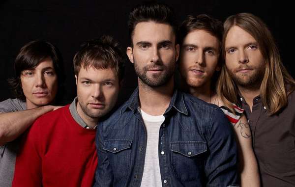 Maroon 5Por mais que a banda Maroon 5 já tenha vindo ao Brasil recentemente (o grupo passou pelo país em 2016), a apresentação ainda é imperdível. Isso porque o repertório cheio de hits e a presença de palco de Adam Levine são um belo show. O Maroon 5 se apresenta no dia 16 de setembro, sábado, no Palco Mundo.
