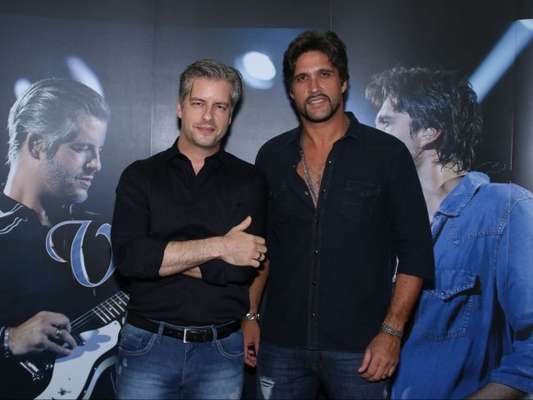Show de Victor e Leo foi cancelado após sertanejo ser indiciado por agressão contra mulher, Poliana Bagatini
