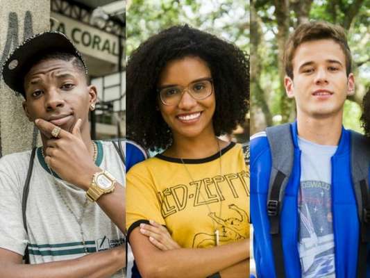 Em 'Malhação - Viva a Diferença', a hacker Ellen vai ser disputada pelo nerd Jota (Hall Mendes) e Fio (Lucas Penteado)