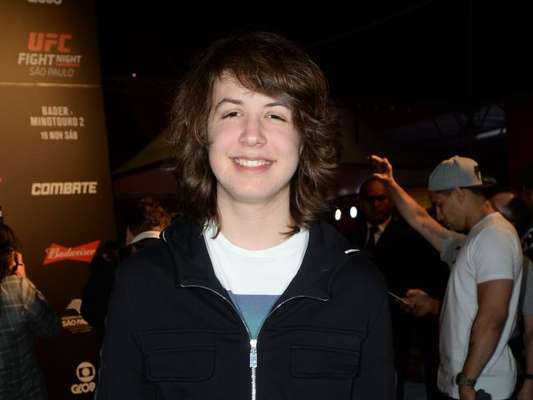 Filho de Luciana Gimenez, Lucas Jagger vai assinar coleção para grife, mas pondera: 'Gosto de moda, mas não quero ser estilista'