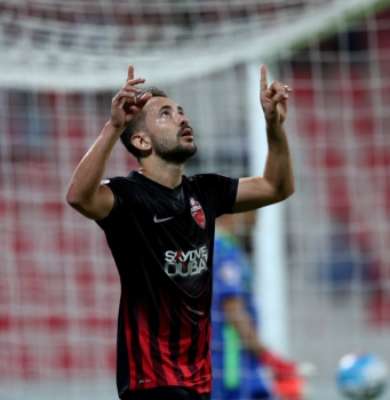 Everton Ribeiro está apalavrado com o Flamengo