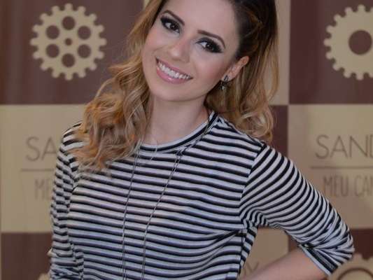 Sandy admitiu que nunca levou um fora em conversa com Matheus Mazzafera