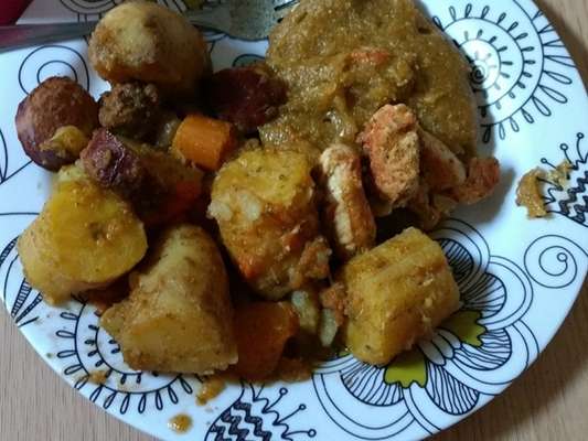 Cozido de frango com pirão