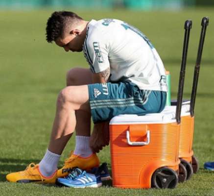 Moisés inicia transição, e Palmeiras 'zera' atletas no departamento médico