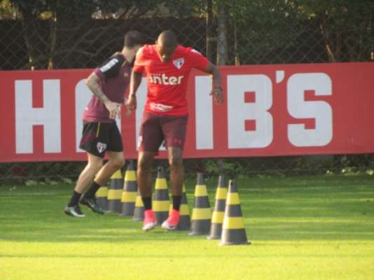 Maicosuel passou por trabalho de reequilíbrio muscular