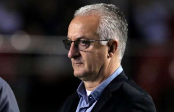 Dorival Júnior em sua estreia pelo São Paulo
