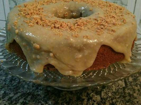 Bolo de amendoim