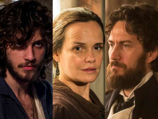 Joaquim (Chay Suede) impede que Nívea (Viétia Zangrandi) seja jogada de um preciício por Thomas (Gabriel Braga Nunes), na novela 'Novo Mundo', em 18 de agosto de 2017