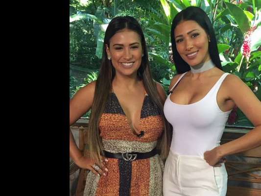Simone e Simaria compram mansão de R$ 2,1 milhões em Orlando, nos EUA, de acordo com a coluna 'Terraço Paulistano' desta sexta-feira, dia 11 de agosto de 2017