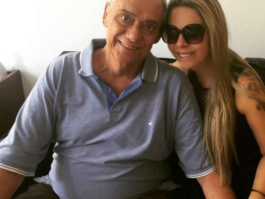 Namorado de Luciana Lacerda, Marcelo Rezende abandonou a quimioterapia por tratamentos alternativos