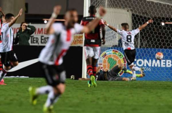 Em 2016, o Flamengo foi eliminado pelo Palestino nas oitavas de final da Sul-Americana
