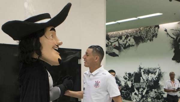 Marciel foi titular três vezes na temporada