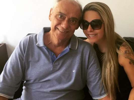 Marcelo Rezende, morto neste sábado, 16 de setembro de 2017, ganhou uma homenagem emocionante da namorada, Lu Lacerda