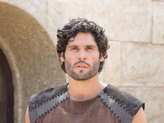 Asher (Dudu Azevedo) contrai lepra, na última semana da novela 'O Rico e Lázaro'