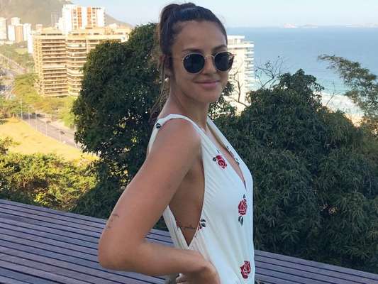 Yanna Lavigne criticou o julgamento entre mulheres em um desabafo no Instagram, nesta segunda-feira, 13 de novembro de 2017